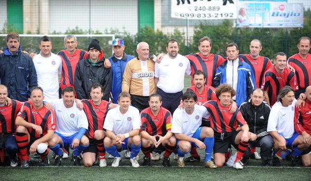 Zadar, 281110.
Povodom proslave 100 godina NK. Arbanasi, odigrana je nogometna utakmica izmedju veterana Nk. Arbanasi i veterana NK. Hajduk.
Foto: Andrija Lucic / CROPIX