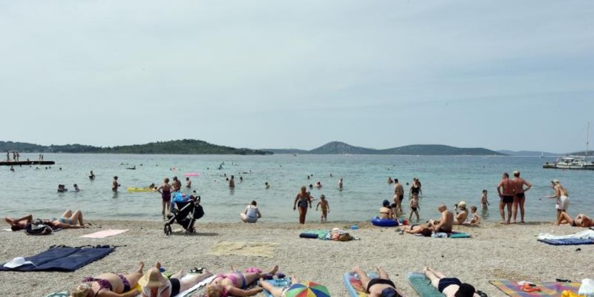 Image 378983 (auto) Image 378983 (auto)