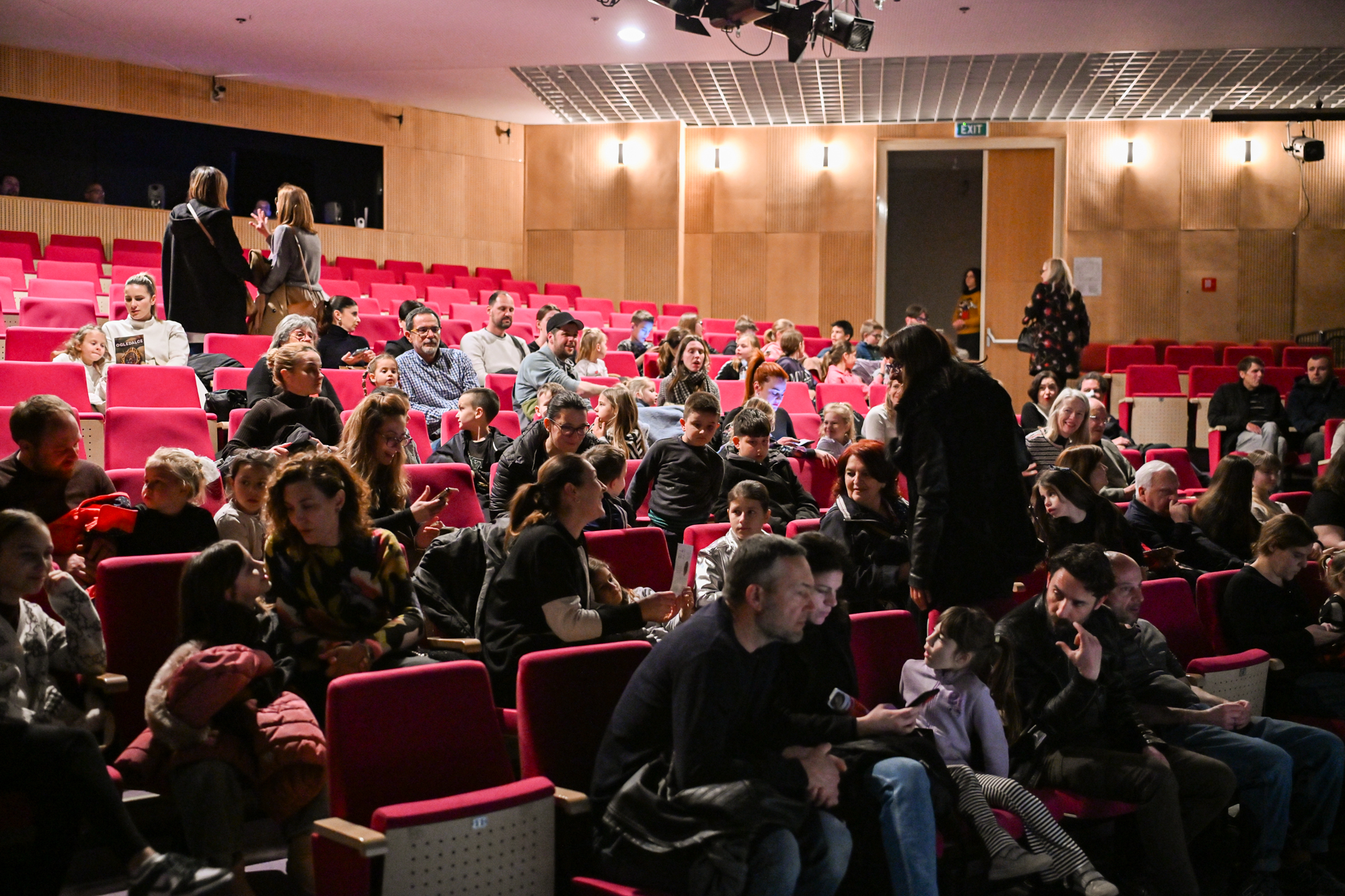 Kazalište lutaka Zadar: Premijera predstave “Ogledalce”