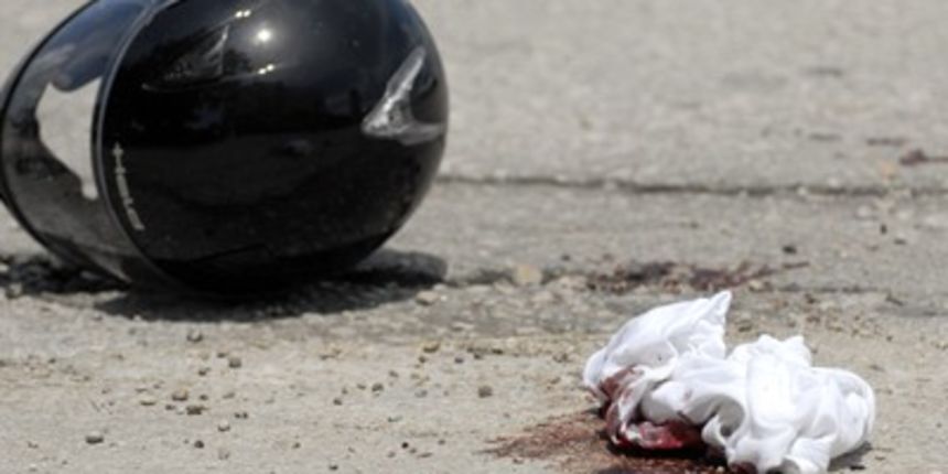 nesreća motocikla (foto: Denis Jerkovic / CROPIX) nesreća motocikla (foto: Denis Jerkovic / CROPIX)