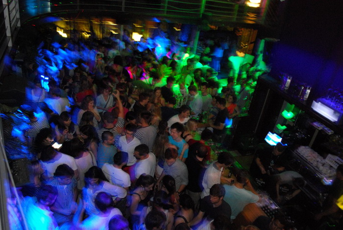 Image 805775 (auto) Image 805775 (auto)