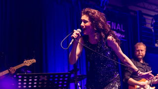 Veličanstvena Doris Dragović @ Arsenal Zadar Veličanstvena Doris Dragović @ Arsenal Zadar