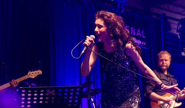 Veličanstvena Doris Dragović @ Arsenal Zadar