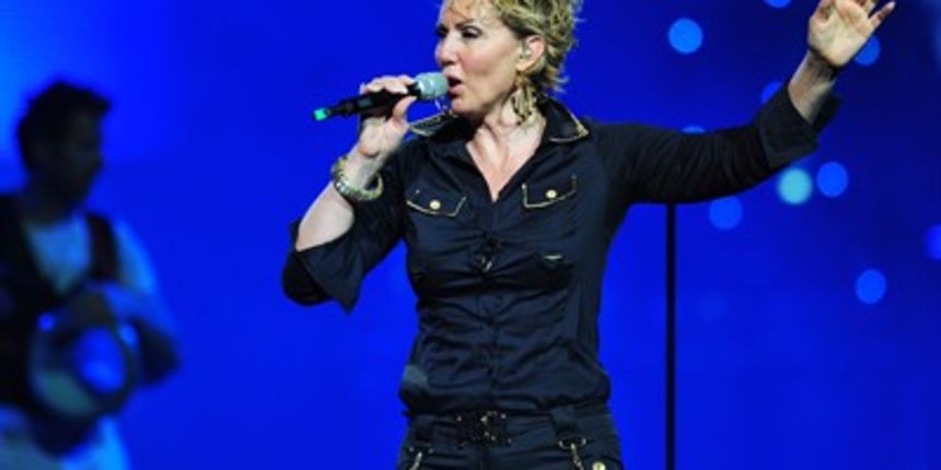 Lepa Brena (foto: Boris Kovačev/CROPIX) Lepa Brena (foto: Boris Kovačev/CROPIX)