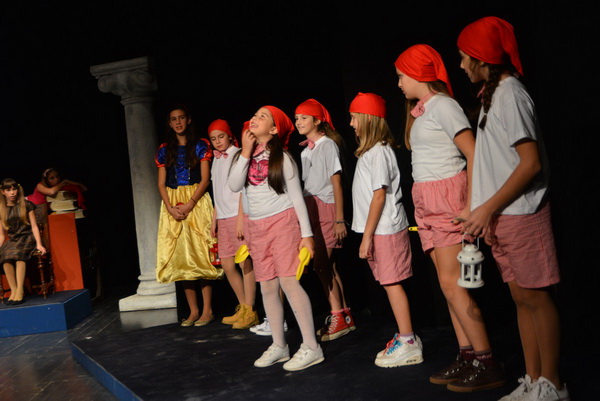 7. Noć kazališta u Zadru. Foto: Iva Perinčić 7. Noć kazališta u Zadru. Foto: Iva Perinčić