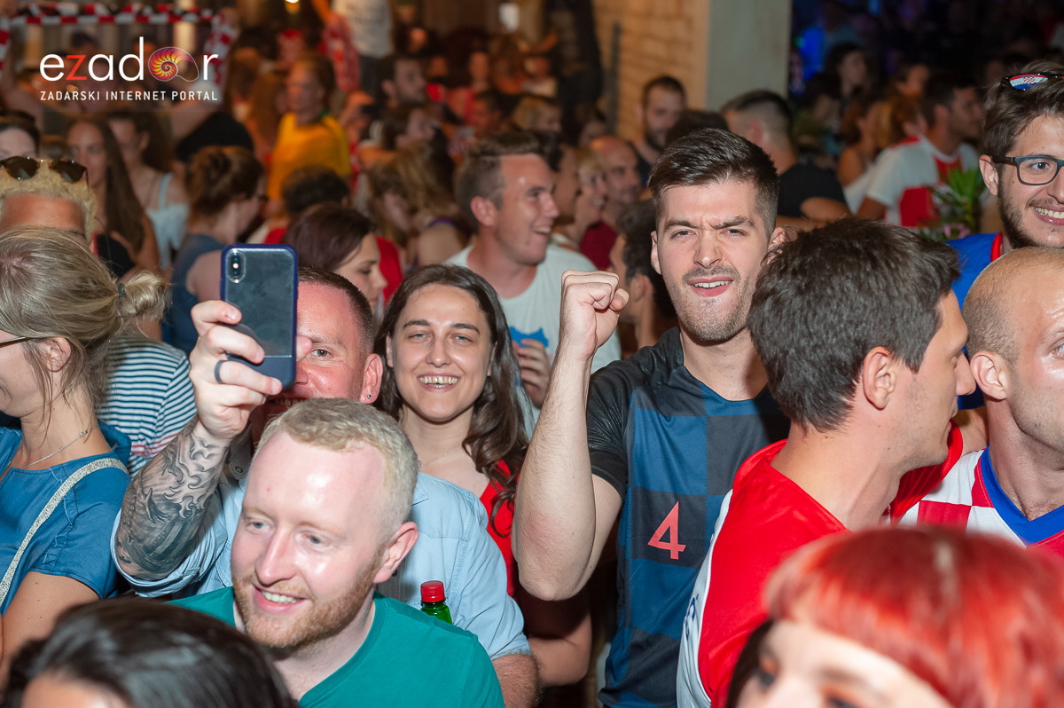 Zadar je gorio: Velika fešta nakon plasmana Vatrenih u finale Svjetskog prvenstva