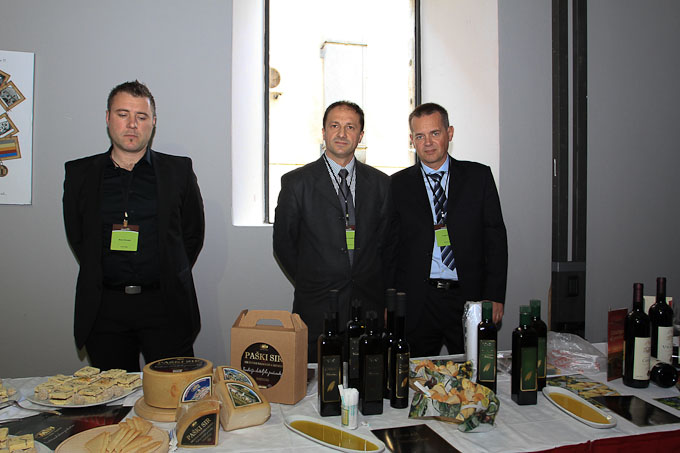 Potpisivanje ugovora s Egipatskim poduzetnicima Potpisivanje ugovora s Egipatskim poduzetnicima