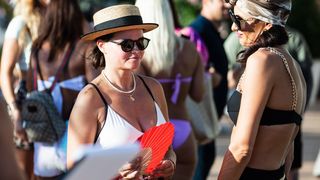 Cosmopolitan pool party @ Hotel Radisson Blue