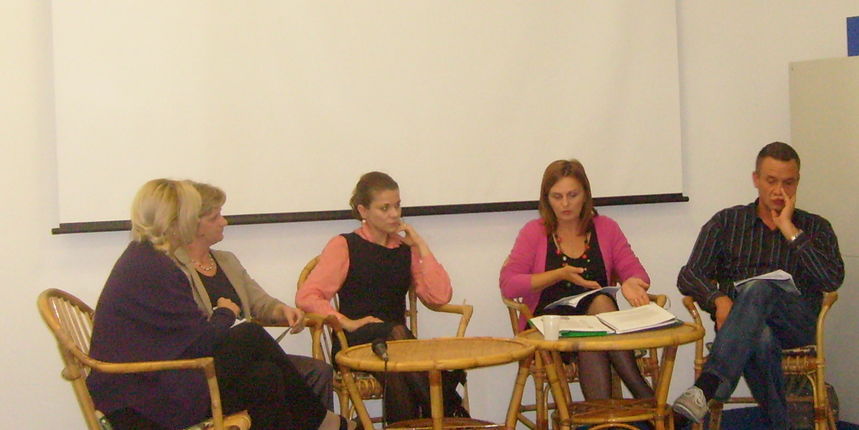 Tribina udruge Nada – Ivanka Ledenko, Martina Šimunić, Margareta Mesić, Andruško Mardešić Tribina udruge Nada – Ivanka Ledenko, Martina Šimunić, Margareta Mesić, Andruško Mardešić