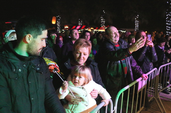 Vir: Božićna fešta uz Dražena Zečića Zeku Vir: Božićna fešta uz Dražena Zečića Zeku