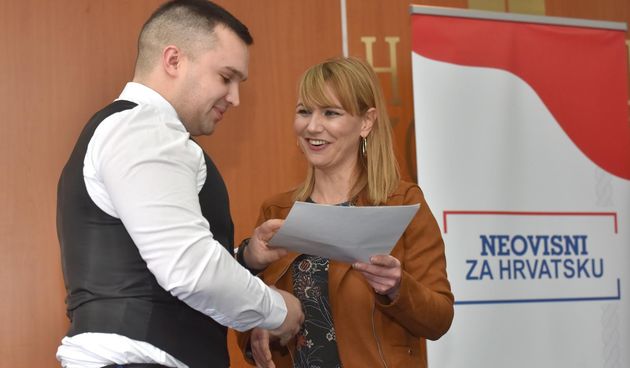 Esih i Hasanbegović predstavili koordinatore zadarske podružnice stranke Neovisni za Hrvatsku