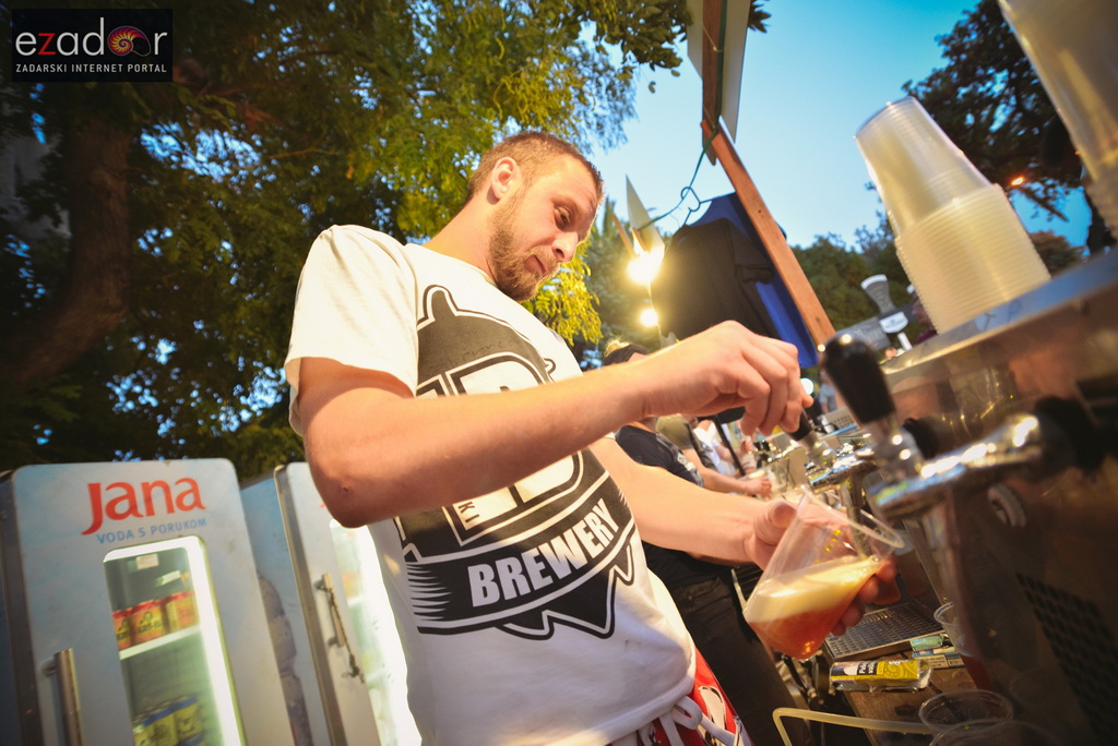 Zadar Craft Beer festival 2017 na zadarskoj rivi Zadar Craft Beer festival 2017 na zadarskoj rivi