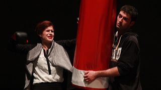 U suradnji HNK Zadar i Kazališne udruge “Igrajmo se” premijerno je izvedena predstava “Sasvim sam popubertetio” u režiji Žane Bumber. foto: Iva Perinčić U suradnji HNK Zadar i Kazališne udruge “Igrajmo se” premijerno je izvedena predstava “Sasvim sam popubertetio” u režiji Žane Bumber. foto: Iva Perinčić