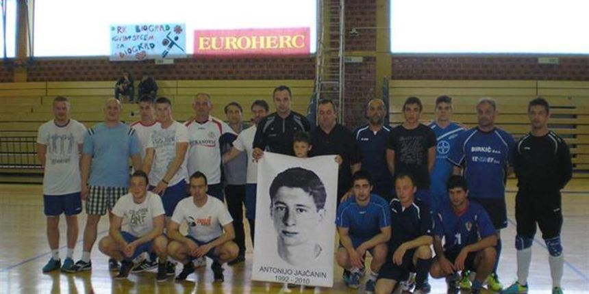 U spomen na dragog prijatelja i igrača: 5. memorijalni malonogometni turnir Antonijo-Toni Jajčanin