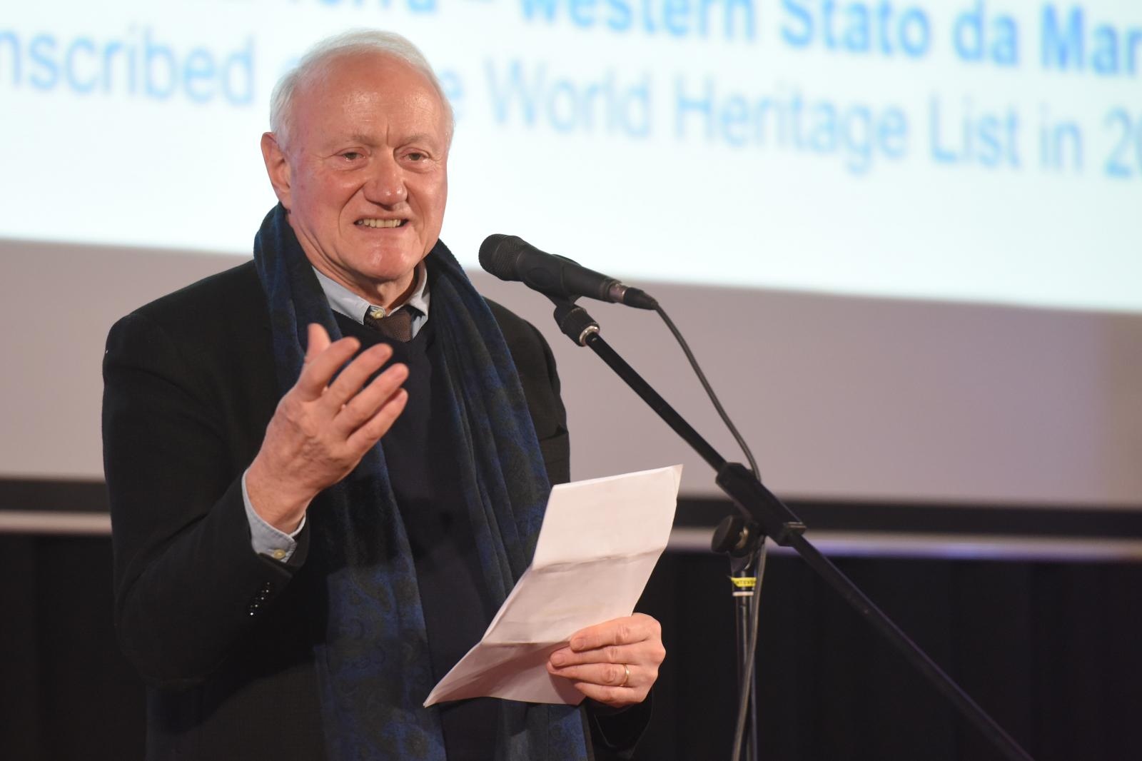 Gradonačelniku Zadra Branku Dukiću uručena povelja UNESCO-a