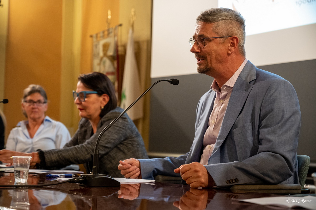 Znanstveni skup Dva glasa, jedna priča u Rimu Znanstveni skup Dva glasa, jedna priča u Rimu