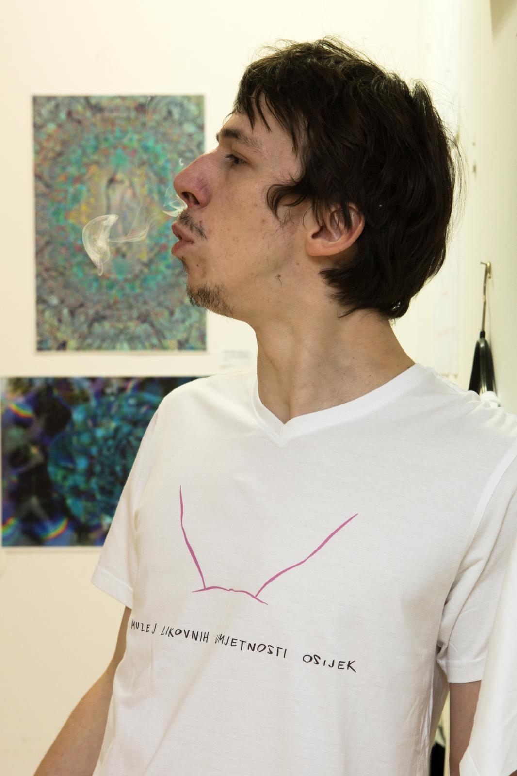 Izložbom ”Pičkin dim” 80 umjetnika uputilo tihi prosvjed protiv cenzure umjetnosti Izložbom ”Pičkin dim” 80 umjetnika uputilo tihi prosvjed protiv cenzure umjetnosti