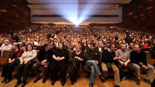 U koncertnoj dvorani Vatroslav Lisinski održan koncert “Hiljade pahulja bijelih” posvećen Kemalu Montenu. Foto. Goran Stanzl/PIXSELL U koncertnoj dvorani Vatroslav Lisinski održan koncert “Hiljade pahulja bijelih” posvećen Kemalu Montenu. Foto. Goran Stanzl/PIXSELL