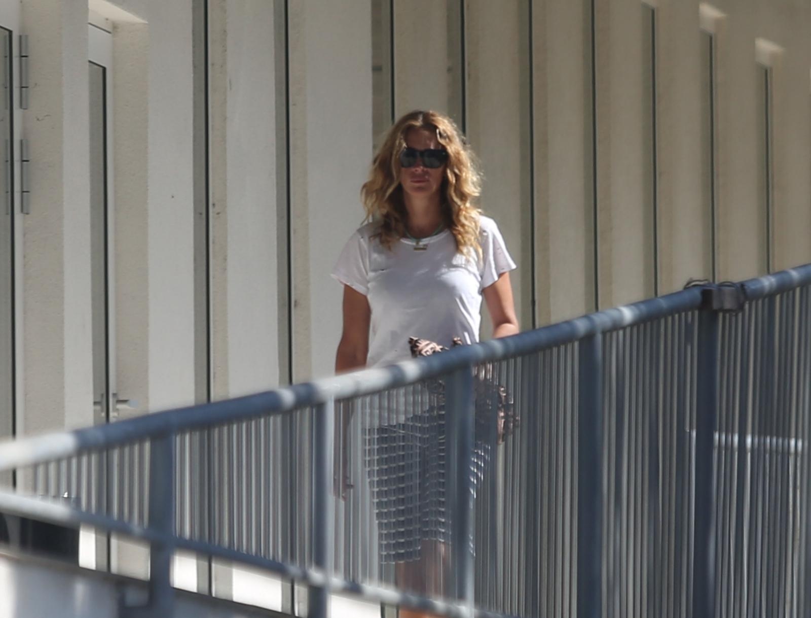 Glumica Julia Roberts u društvu supruga i djece uživa na splitskoj plaži