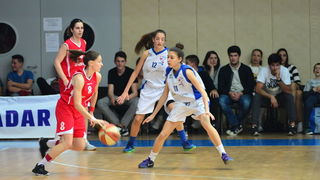 SC Višnjik, dvorana 3. Finale doigravanja za prvaka Hrvatske: ŽKK Zadar – ŽKK Medveščak 54-76 SC Višnjik, dvorana 3. Finale doigravanja za prvaka Hrvatske: ŽKK Zadar – ŽKK Medveščak 54-76