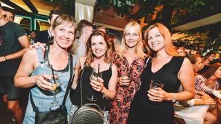 Colonia @ Caffe bar Kult