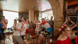 Navijačko ludilo u Zadru za vrijeme i nakon finala Svjetskog prvenstva Navijačko ludilo u Zadru za vrijeme i nakon finala Svjetskog prvenstva