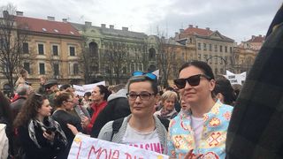 Prosvjed #spasime: Tomislavov trg u Zagrebu pun ljudi, došao i Plenković Prosvjed #spasime: Tomislavov trg u Zagrebu pun ljudi, došao i Plenković