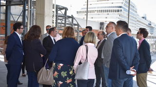 Predstavnici dvadesetak stranih veleposlanstva u posjetu Zadarskoj županiji Predstavnici dvadesetak stranih veleposlanstva u posjetu Zadarskoj županiji