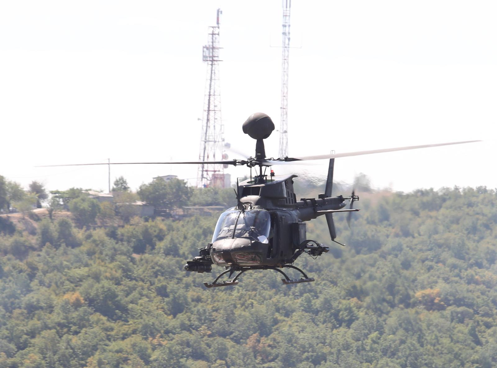 Preleti Rafalea i Krila oluje na obilježavanju 29. obljetnice VRO Oluja @ Knin Preleti Rafalea i Krila oluje na obilježavanju 29. obljetnice VRO Oluja @ Knin