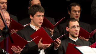 HNK Zadar: “Ljubi s ljubavlju”, foto: Leo Banić HNK Zadar: “Ljubi s ljubavlju”, foto: Leo Banić