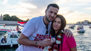 Veličanstven doček četvorice zadarskih Vatrenih od Gradskog mosta do Foruma