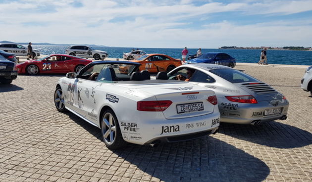 Pink Wing, jedinstvena gastro-turistička karavana luksuznih automobila gostovala je u Zadru na Pozdravu suncu. Foto: Mladen Malik