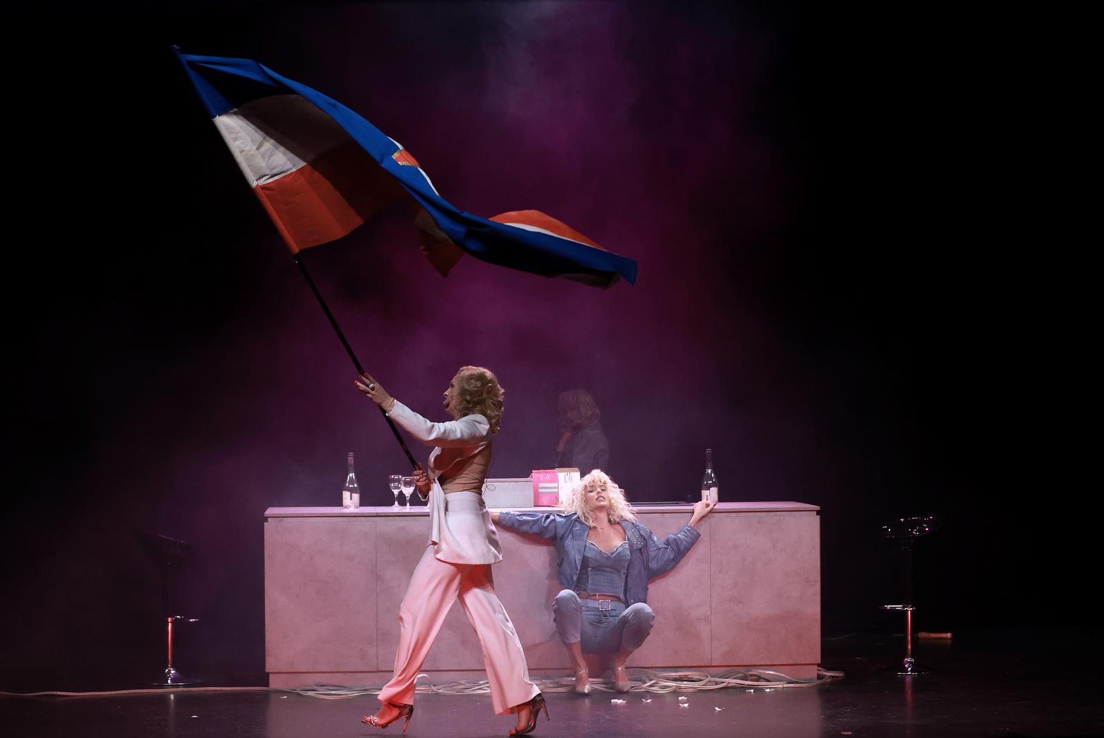 Predstava Lepa Brena Project u kazalištu Kerempuh Predstava Lepa Brena Project u kazalištu Kerempuh