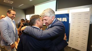 INA i Dogus grupa donirali 200 tisuća kuna Općoj bolnici INA i Dogus grupa donirali 200 tisuća kuna Općoj bolnici