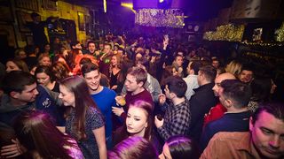 Božićni koncert Marijana Bana i Diktatora u Maraschino baru