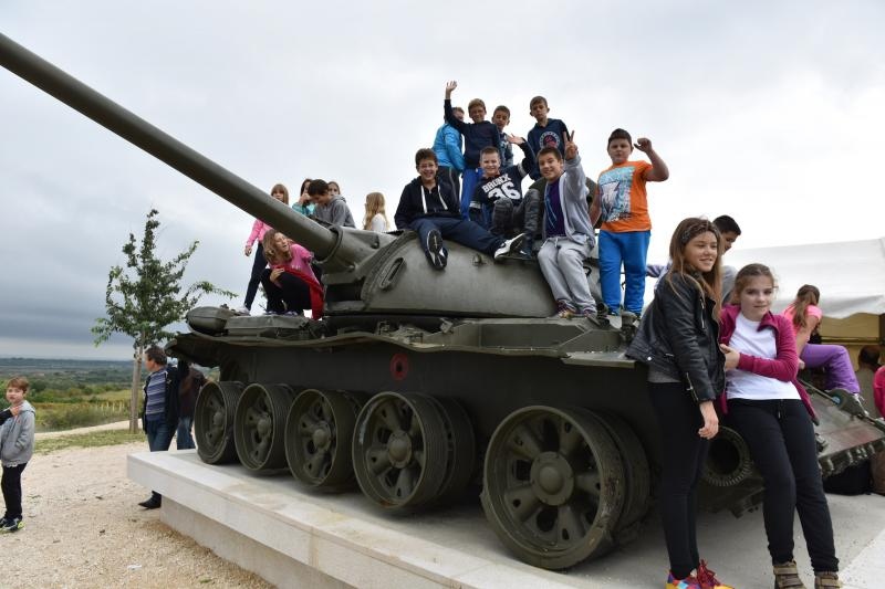 Proslava obljetnice Dana obrane grada Zadra na Dračevcu, Foto: Hrvoje Jelavić/PIXSELL Proslava obljetnice Dana obrane grada Zadra na Dračevcu, Foto: Hrvoje Jelavić/PIXSELL