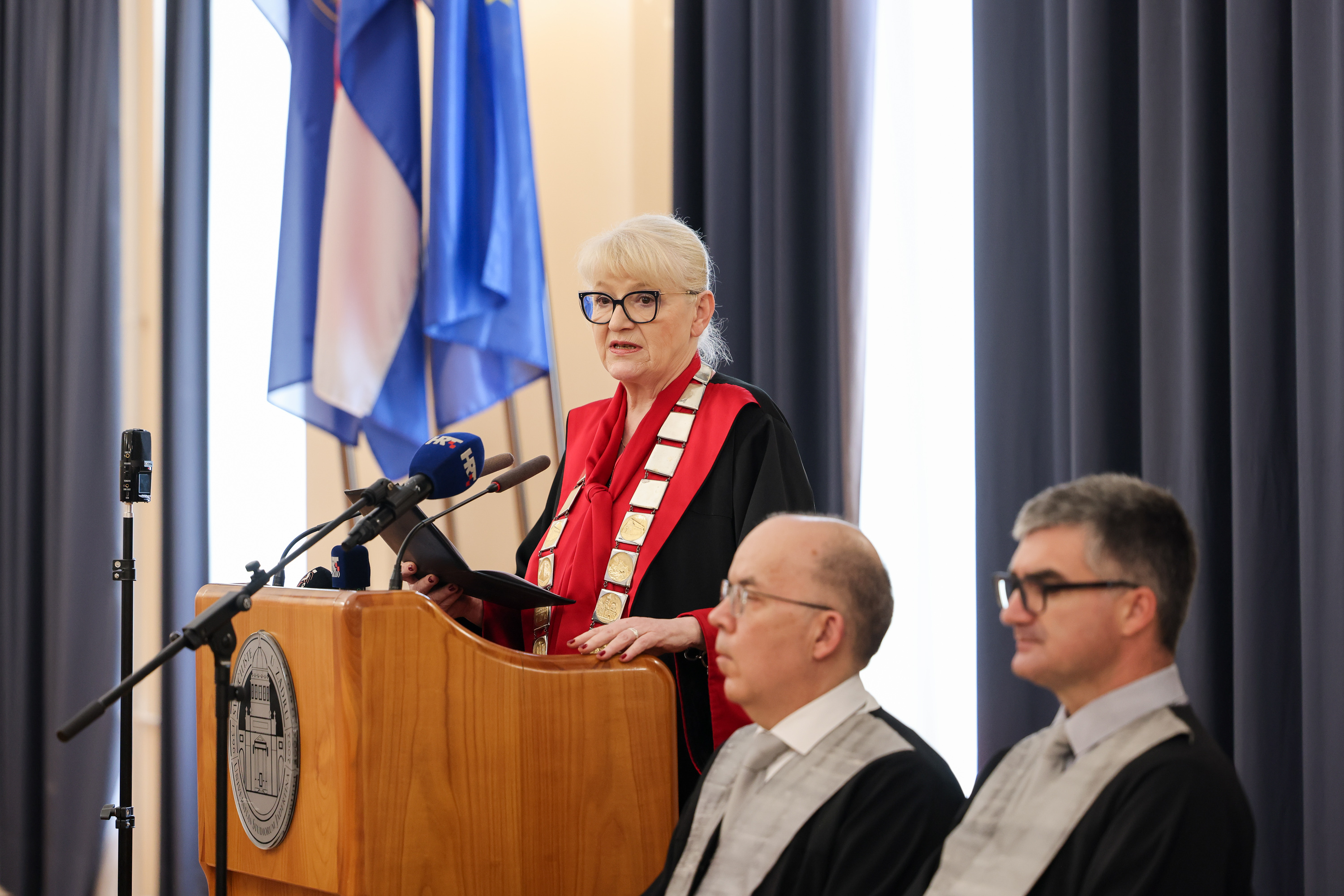 Svečanom sjednicom proslavljen Dies Academicus – Dan Sveučilišta u Zadru Svečanom sjednicom proslavljen Dies Academicus – Dan Sveučilišta u Zadru