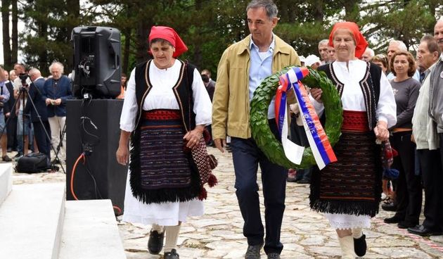 Srb: Polaganjem vijenaca obilježena obljetnica Dana ustanka naroda Like, Photo: Dino Stanin/PIXSELL