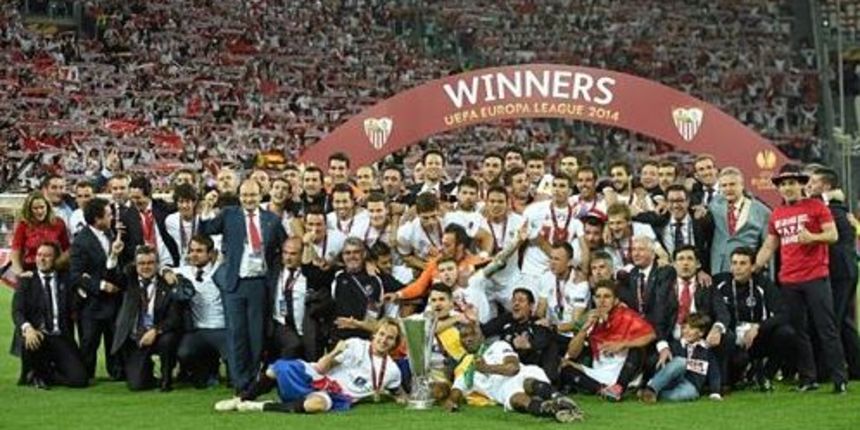 Sevilla FC, foto: eldesmarque.com