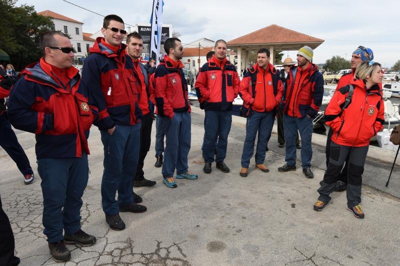 Škraping Tkon otok Pašman 2016. Foto: Dino Stanin/PIXSELL