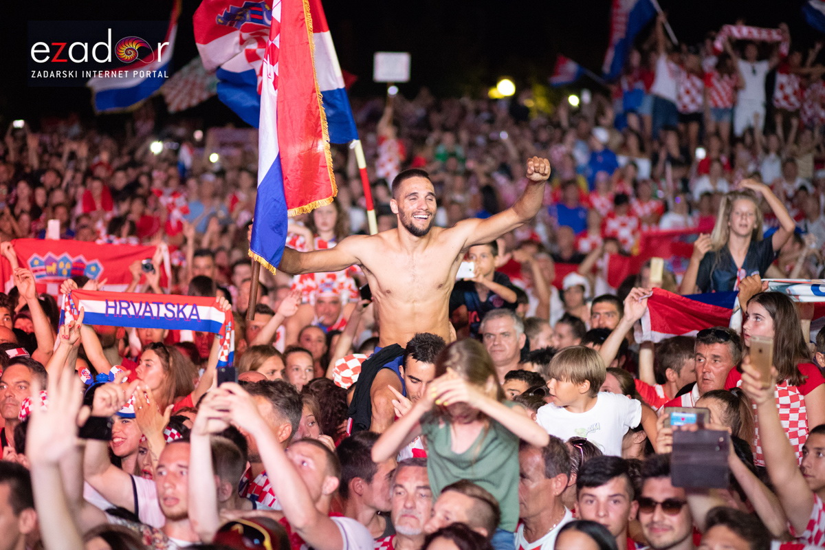 Veličanstven doček četvorice zadarskih Vatrenih Veličanstven doček četvorice zadarskih Vatrenih