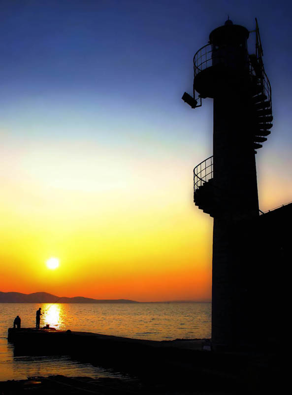 Lanterna (svjetionik) na puntamici u zadru (kod bivseg kluba Barakuda)