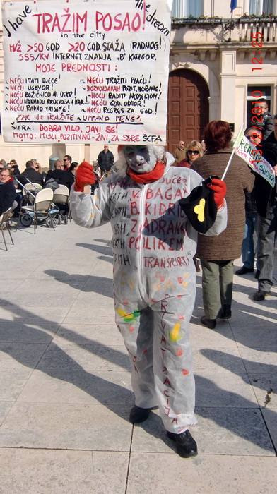 Zadarski karneval 2010: KUD “Druzina” Pag na Narodnom trgu