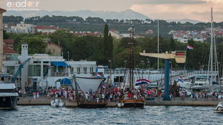 Zadar priredio čudesan doček svojim Vatrenim herojima (1)