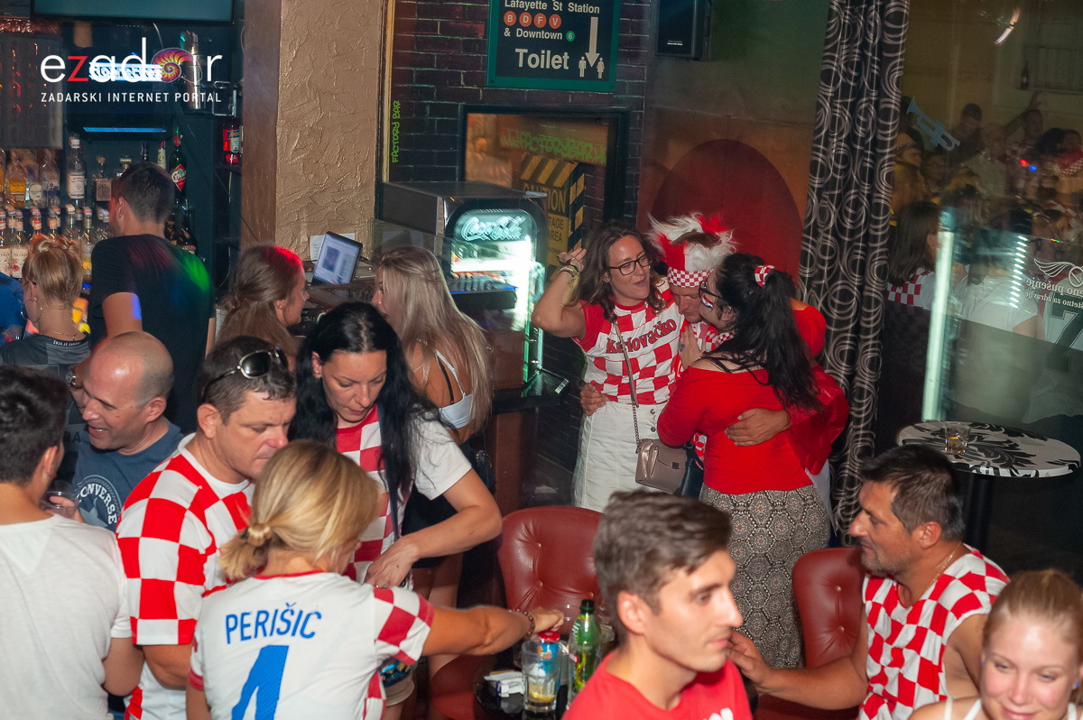 Zadar je gorio: Velika fešta nakon plasmana Vatrenih u finale Svjetskog prvenstva