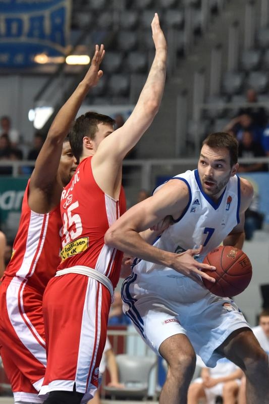 Dvorana Krešimir Ćosić: 5. kolo A-1 lige za prvaka: KK Zadar – KK Cedevita 57-67. Photo: Dino Stanin/PIXSELL