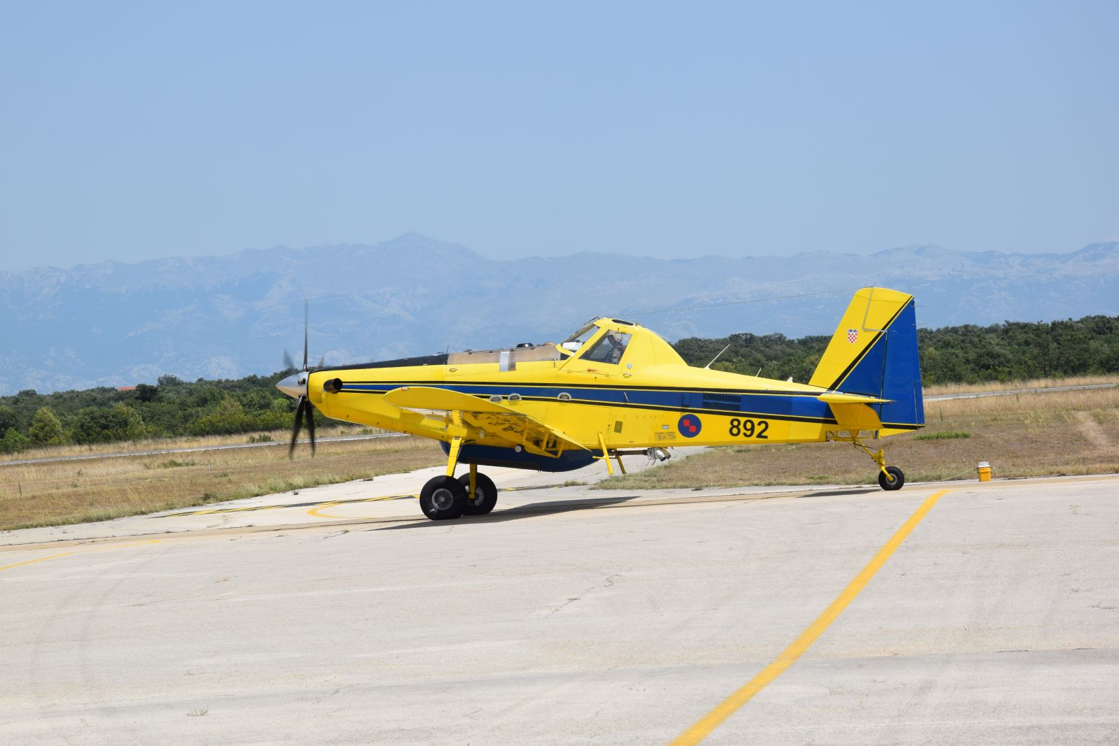 Piloti Protupožarne eskadrile sudjelovali u austrijskom dokumentarcu “Bura” Piloti Protupožarne eskadrile sudjelovali u austrijskom dokumentarcu “Bura”