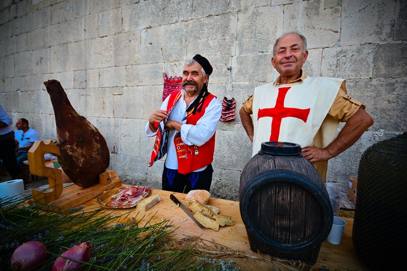 Dani vitezova vranskih 2014.by Iva Perinčić Dani vitezova vranskih 2014.by Iva Perinčić