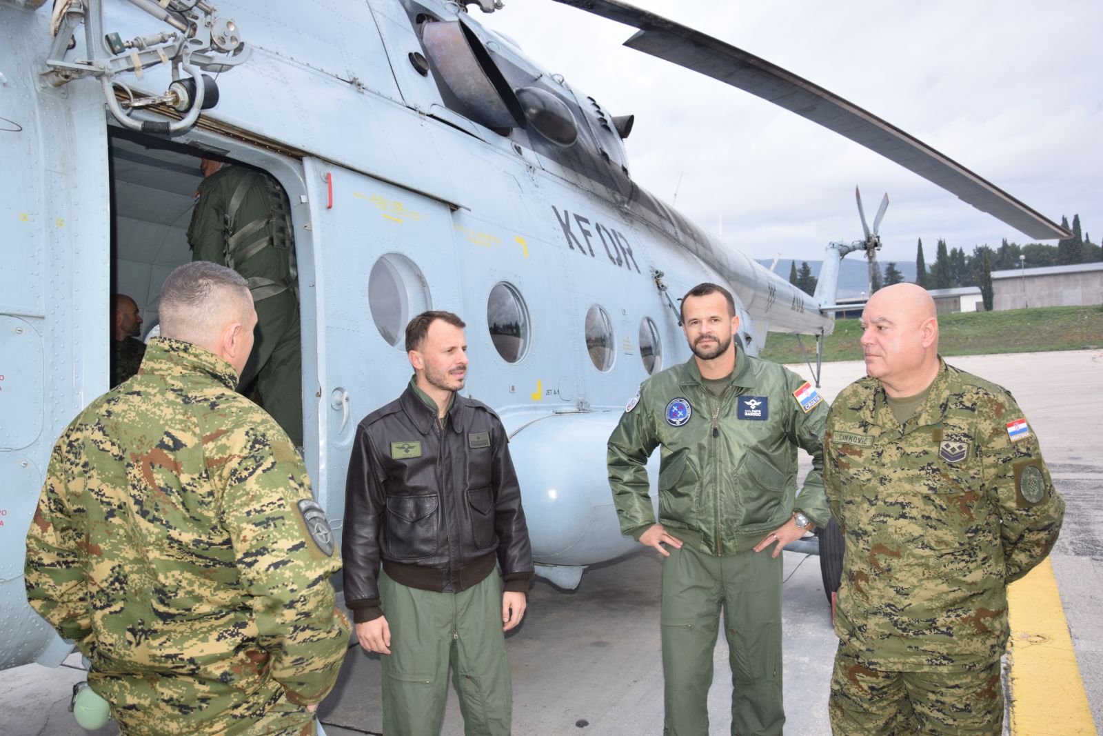 Iz Divulja 14 pripadnika Oružanih snaga RH krenulo u 26. misiju na Kosovo