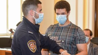 Županijski sud u Zadru: Završeno suđenje britancu Douglasu Caneu Županijski sud u Zadru: Završeno suđenje britancu Douglasu Caneu